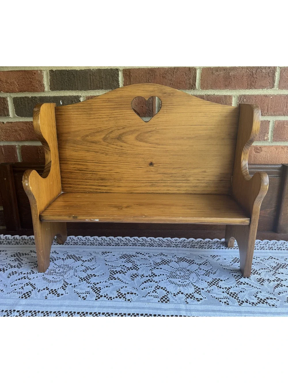 Vintage Cottagecore Wooden Decorative Mini Bench with Heart Cut-Out